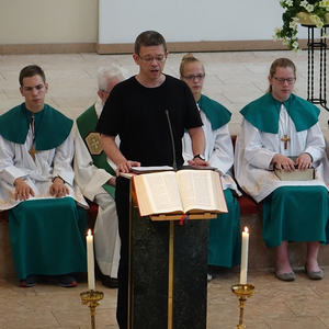 Halleluja-Ruf, gesungen von Andreas Peterl
