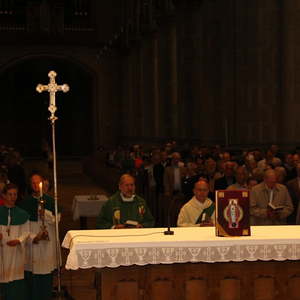 Pastoralamtsdirektor Wilhelm Vieböck wird den Gottesdienst zelebrieren...
