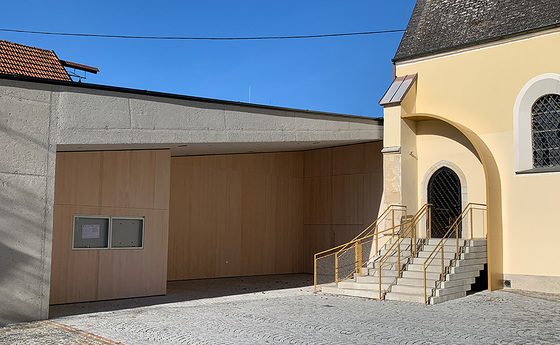 Aufbahrungshalle in Peuerbach